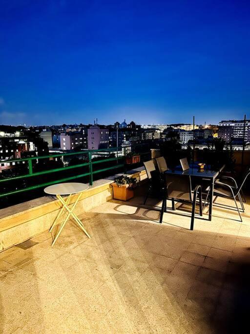 Attico Lussuoso Roma Centro Apartment Exterior photo